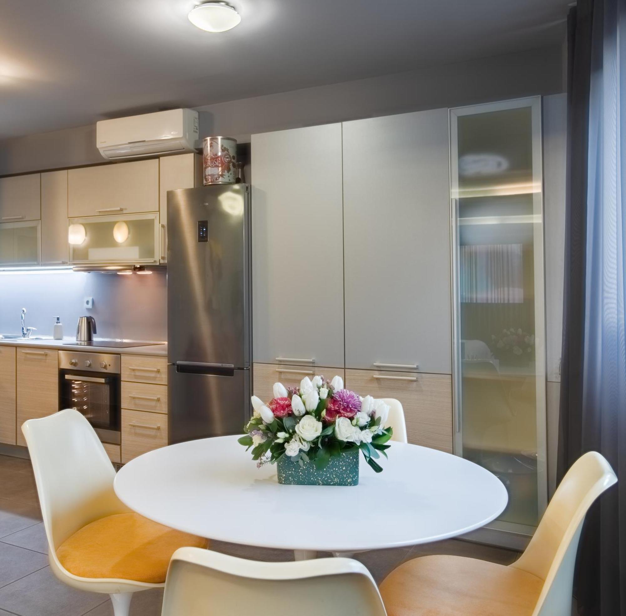 Boutique Apartment In Athens Center Exteriör bild